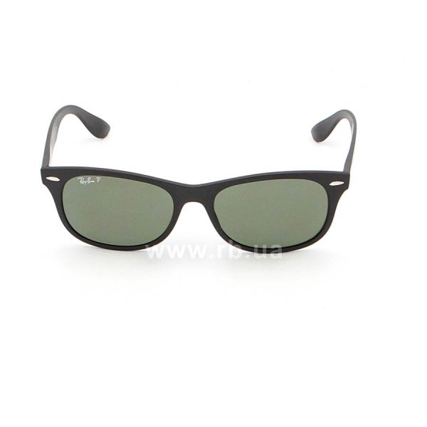   Ray-Ban Liteforce New Wayfarer RB4207-601S-9A Matt Black | APX Grey/Green Polarized,  