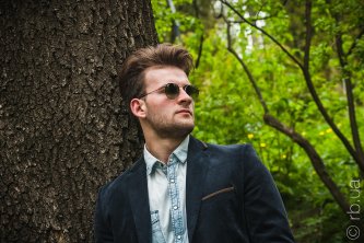 RB3447 9002/A6 Ray-Ban Round Metal