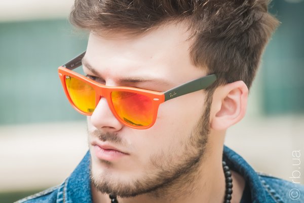 Ray-Ban Folding Wayfarer RB4105 6019/69   8