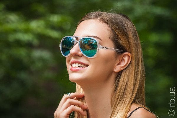 Ray-Ban Cats 5000 RB4125 646/17 on people 5