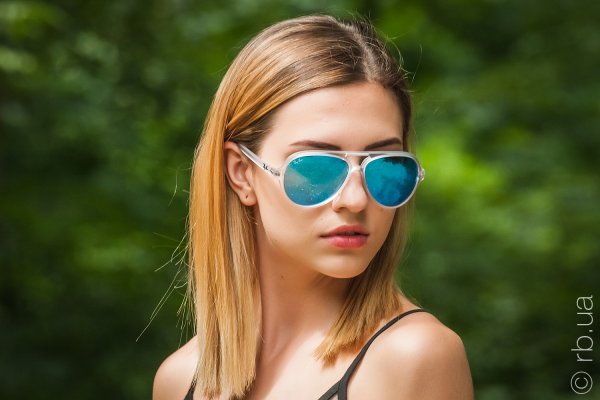 Ray-Ban Cats 5000 RB4125 646/17 on people 6
