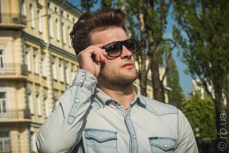 RB4147 601/32 Ray-Ban Boyfriend