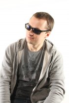 Ray-Ban Active Lifestyle RB4151 601/68 on people 3
