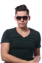 Ray-Ban Highstreet RB4162 710/51 on people 7