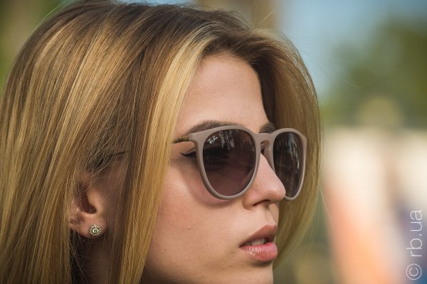 Ray-Ban Erika RB4171 6000/68   1