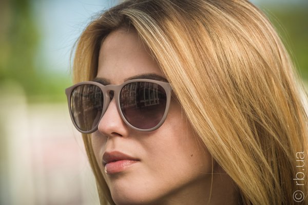 Ray-Ban Erika RB4171 6000/68   2