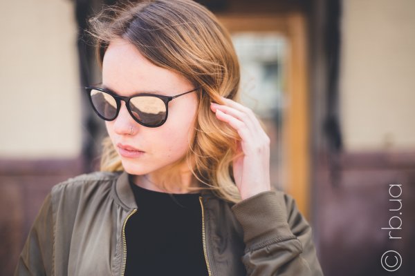 Ray-Ban Erika RB4171 601/5A   1
