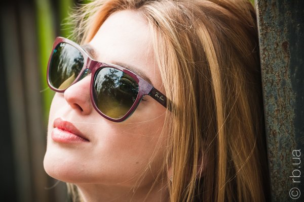 Ray-Ban Highstreet RB4184 6114/3M on people 9