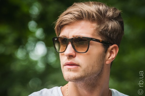 Ray-Ban Highstreet RB4184 710/51   3