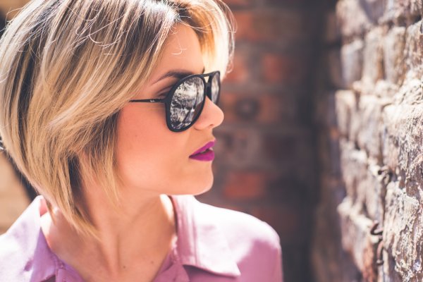 Ray-Ban Alex RB4201 622/6G on people 2