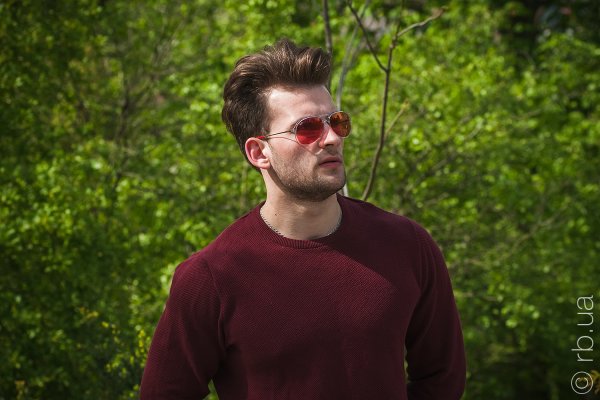 Ray-Ban Alex RB4201 6293/C8 on people 5