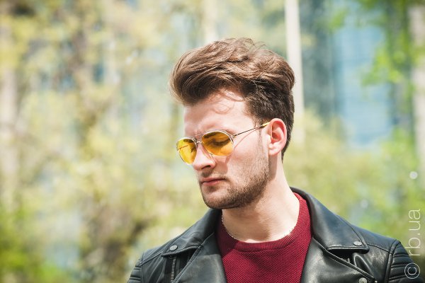 Ray-Ban Alex RB4201 6295/C9 on people 1