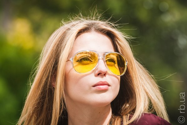 Ray-Ban Alex RB4201 6295/C9 on people 8