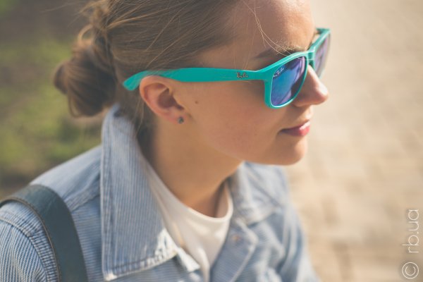 Ray-Ban Andy RB4202 6072/3R   4