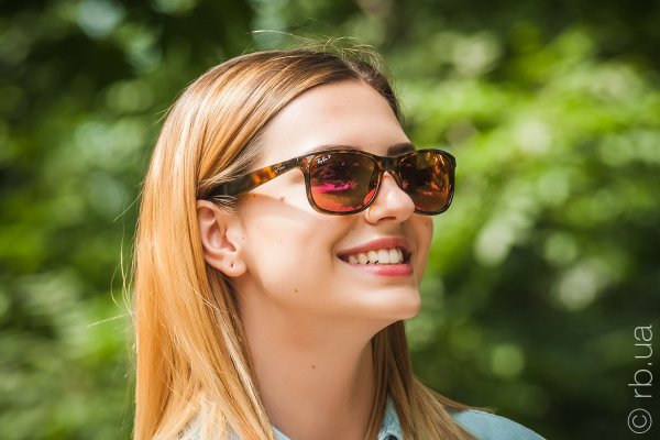 Ray-Ban Andy RB4202 710/6S   6