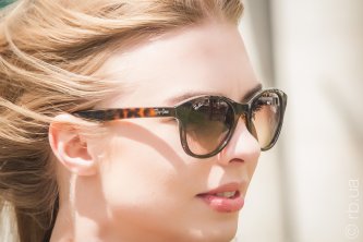 RB4203 710/13 Ray-Ban Highstreet