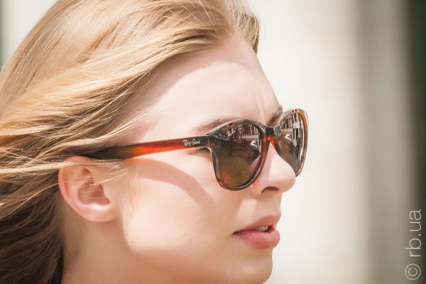 Ray-Ban Highstreet RB4203 820/73   2