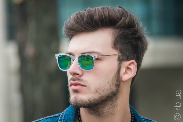 Ray-Ban Wayfarer LightRay RB4210 646/3R   4
