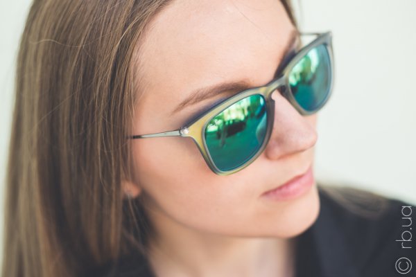 Ray-Ban Youngster Wayfarer RB4221 6169/3R   2