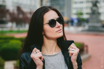 RB4222 622/8G Ray-Ban Youngster Round