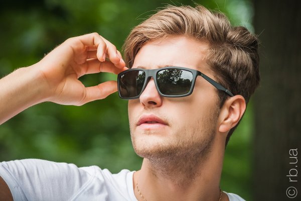 Ray-Ban Highstreet RB4228 601S/71   3