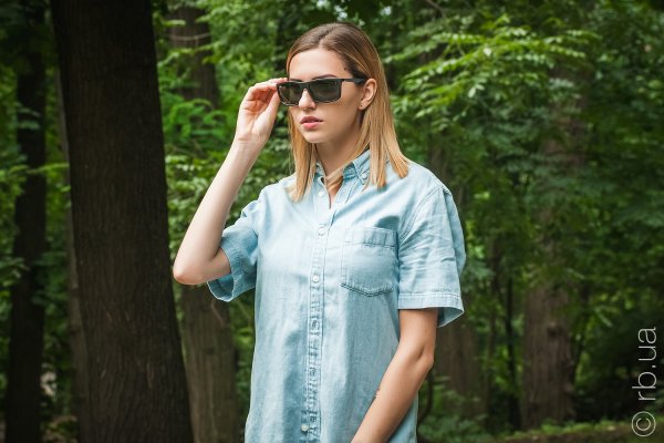 Ray-Ban Highstreet RB4228 601S/71   5