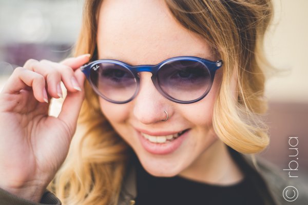 Ray-Ban Youngster Round RB4243 6225/19   3
