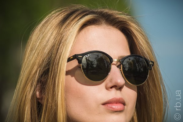 Ray-Ban Clubround RB4246 901   5