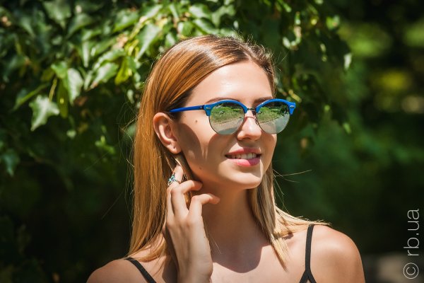 Ray-Ban Clubround RB4246 984/30   3