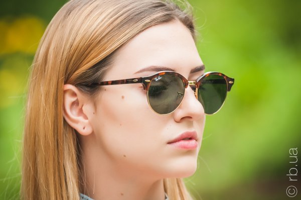 Ray-Ban Clubround RB4246 990   9