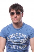 Ray-Ban Aviator Carbon Fibre RB8307 004/32 on people 15