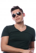 Ray-Ban Aviator Carbon Fibre RB8307 004/M8 on people 5
