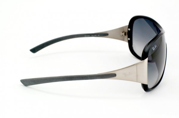   Ray-Ban Highstreet RB4091-601-8G Black | Poly. Gradient Grey