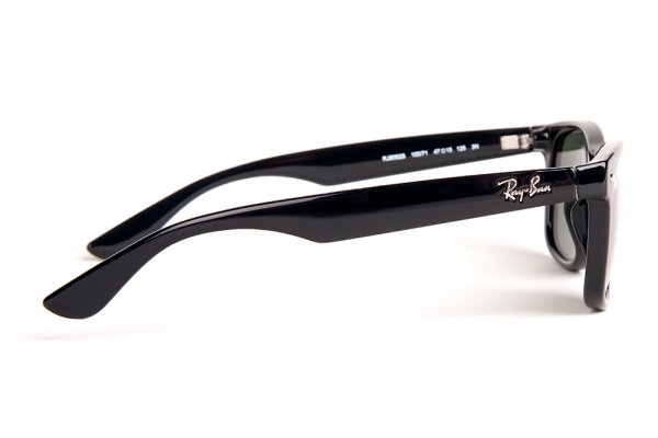   Ray-Ban Kids and Junior New Wayfarer RB9052S-100-71 Black | Grey/Green