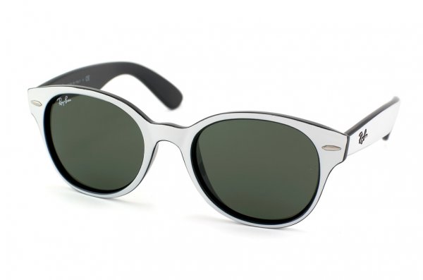   Ray-Ban Rounded Wayfarer RB4141-770 White On Black | Natural Green (G-15XLT)